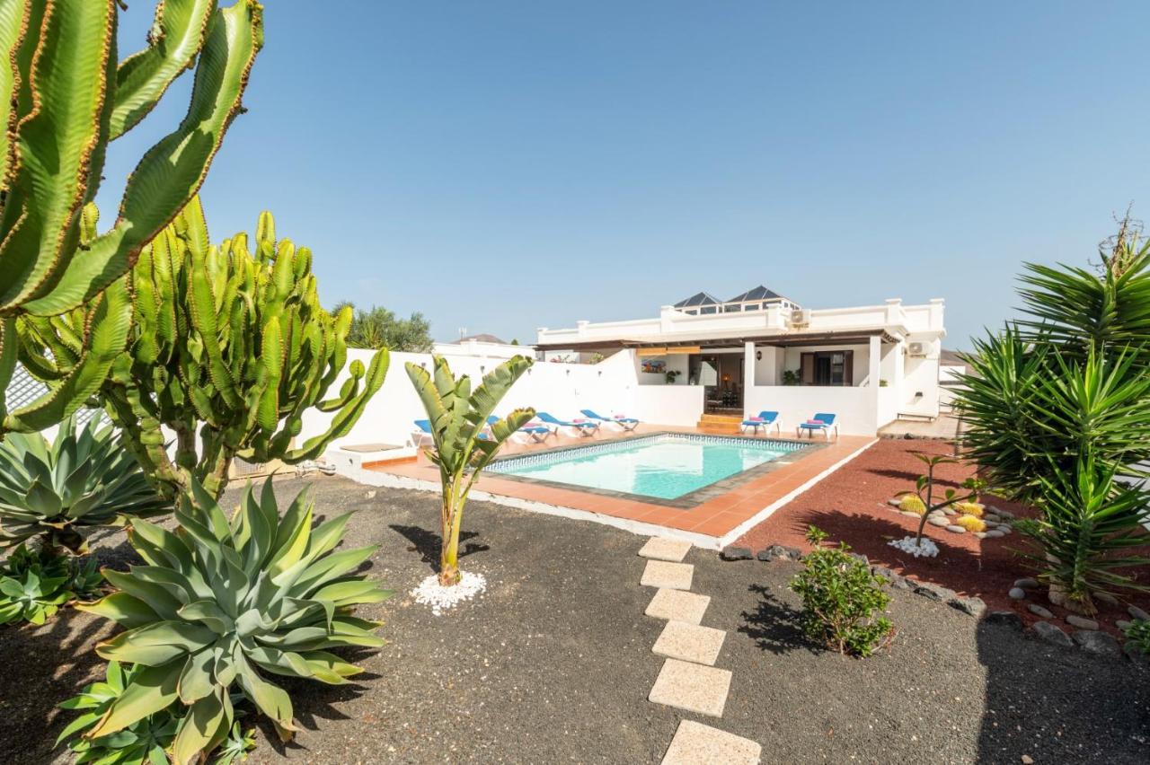 Villa Tropical By Villa Plus Playa Blanca  Exterior foto